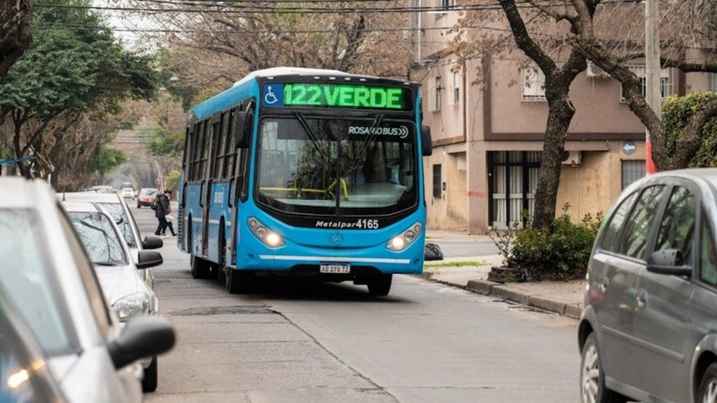 Este jueves 1º de mayo, el transporte Público de Pasajeros funciona con horarios de día festivo.