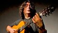 El guitarrista Luis Salinas trae a Rosario una obra monumental nacida de una herida familiar