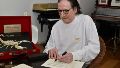 Charly García y una donación muy especial: un disco y dos letras de canciones quedarán bajo el resguardo de la Caja de las Letras del Instituto Cervantes