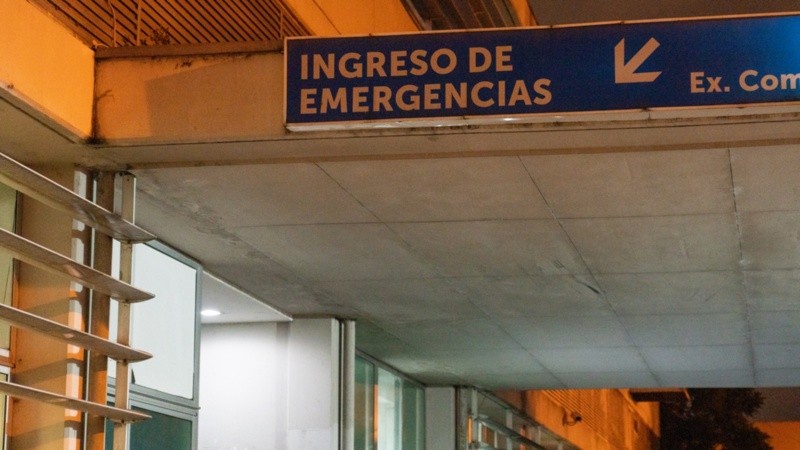 La guardia del Heca recibió al menos dos heridos de arma blanca en la noche del viernes.