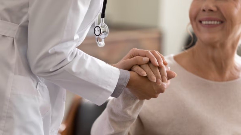 Abordar la salud desde un enfoque integral permite ahondar en la prevención, el arribo a diagnósticos tempranos y la posibilidad de un tratamiento más eficaz.