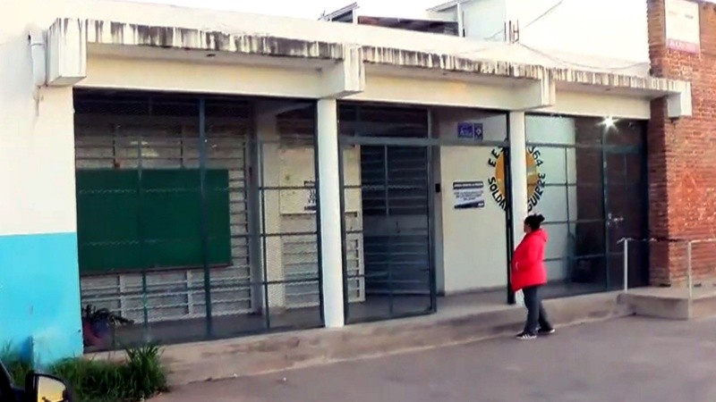El procedimiento fue realizado dentro de la institución pública, poco antes del horario de salida.