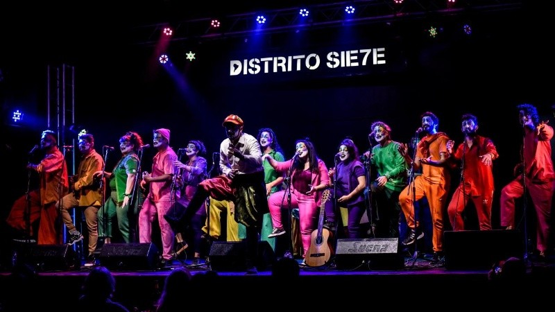 Este ciclo se enmarca en un gran momento de la murga en Rosario, que crece en diálogo con la tradición uruguaya.